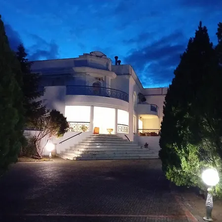 Vila βιλα θεσσαλονικη περιοχη αεροδρομιου με πισινα 8-10 ατομων Livadaki (Thessaloniki)