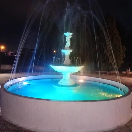 βιλα θεσσαλονικη περιοχη αεροδρομιου με πισινα 8-10 ατομων Livadaki (Thessaloniki)